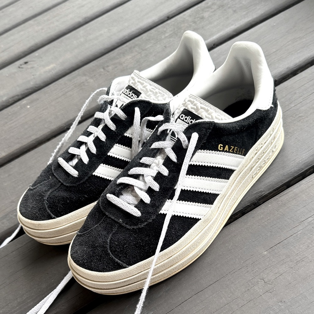 Adidas Gazelle Bold Platform Black Sneakers Tennis Shoes Size 8.5 Women’s